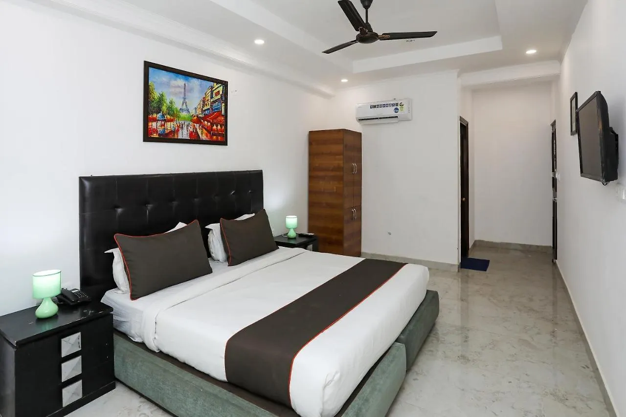 Collection O Residency Near Dwarka Sector 21 Metro Station Hotel Kapas Hera