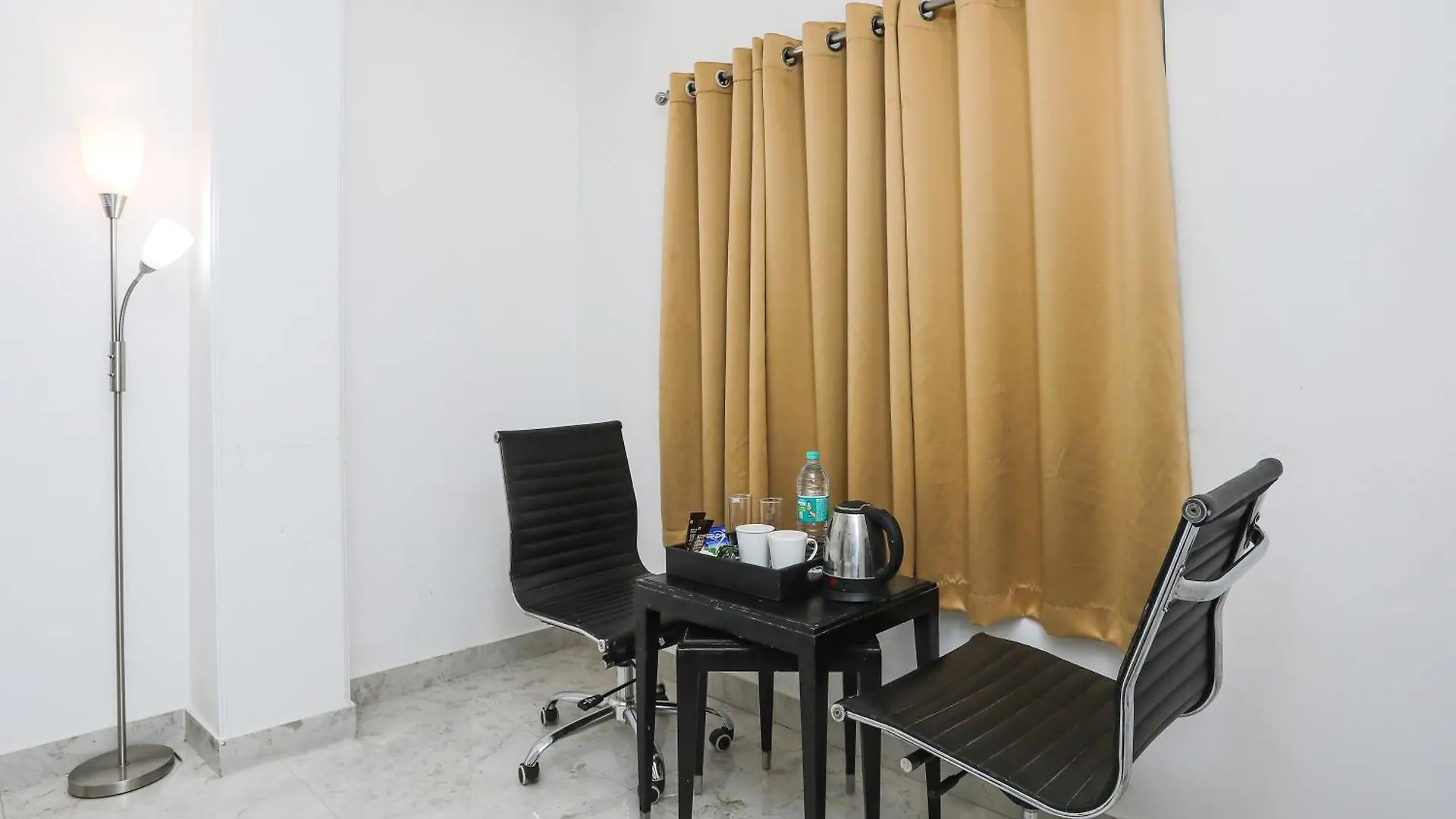 ***  Collection O Residency Near Dwarka Sector 21 Metro Station Hotel Kapas Hera India